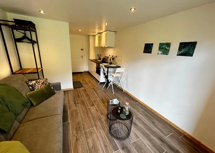 Apartment Chez Naomi - Mirjam Chatel